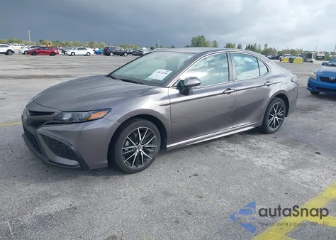 2024 Toyota Camry Se из США, поврежденный, VIN 4T1G11AK2RU884221